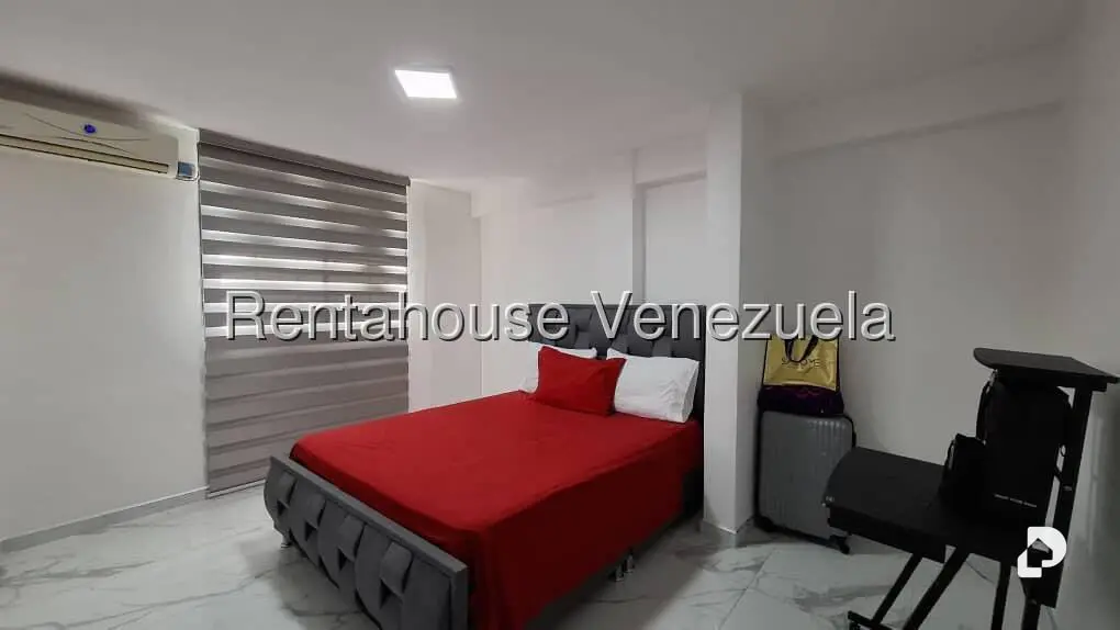 Casa en Santa Mónica, Caracas – 26