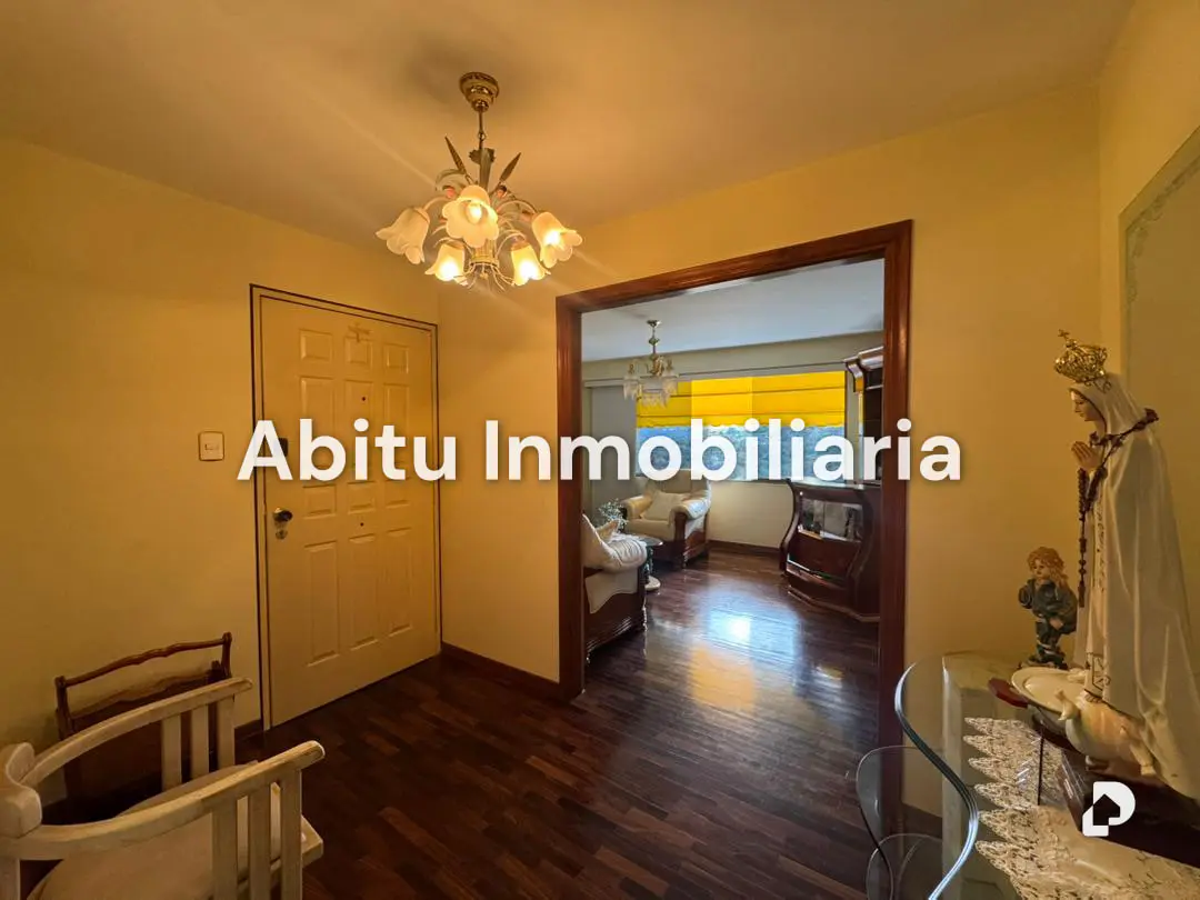 Apartment in La Alameda, Caracas – 4