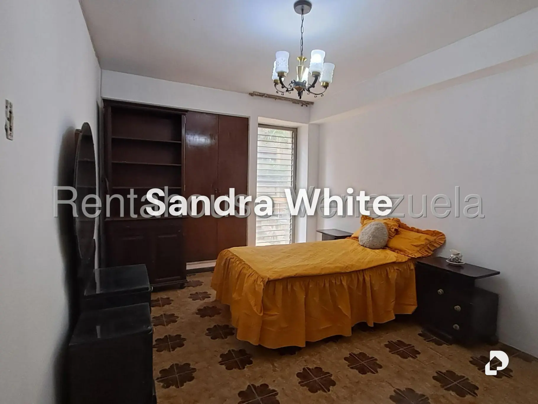 Apartamento en La Urbina. 27-4404, Caracas