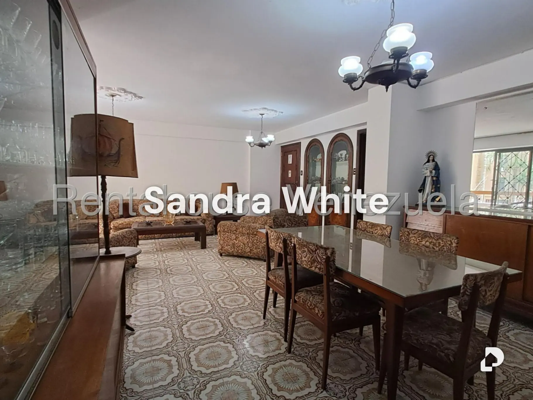 Apartamento en La Urbina. 27-4404, Caracas