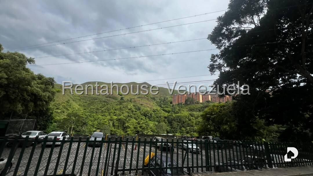 Apartamento en Petare, Caracas – 15