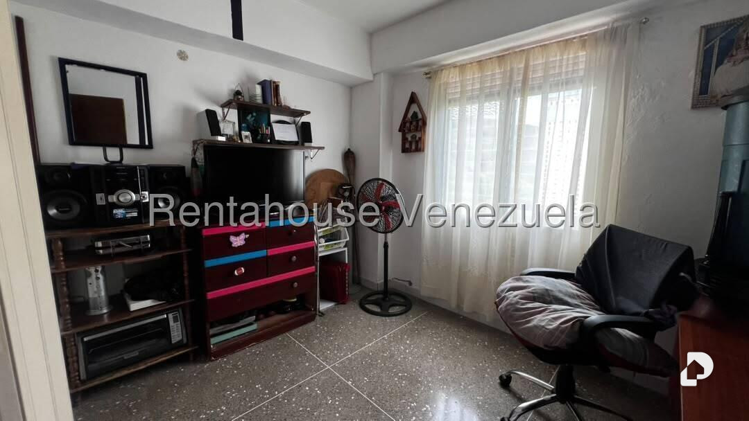 Apartamento en Petare, Caracas – 10