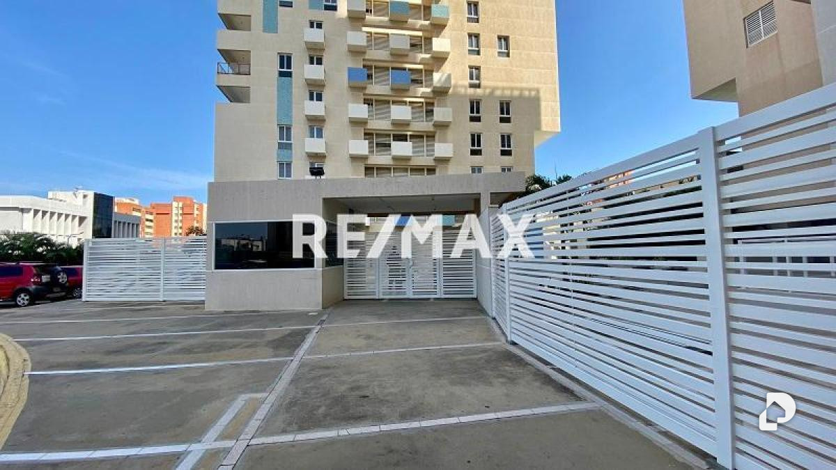 Apartamento en Residencias Atlantis, Maracaibo – 11
