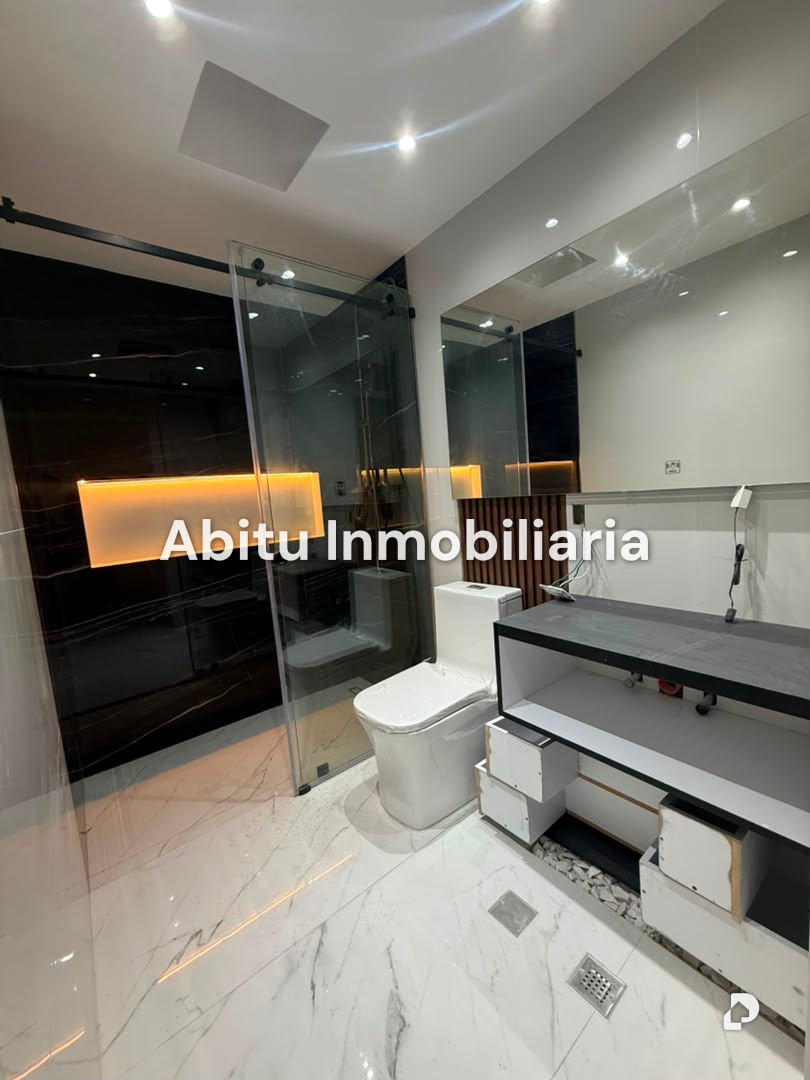 Casa en Vista Alegre, Caracas – 8