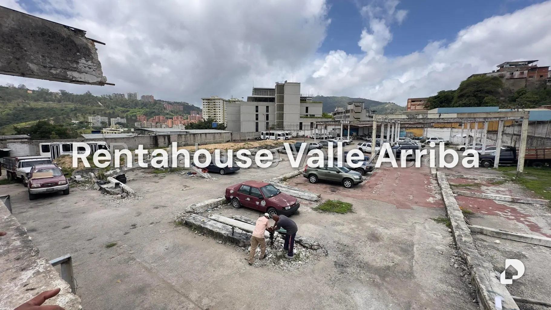 Terreno en Guaicay, Caracas – 24