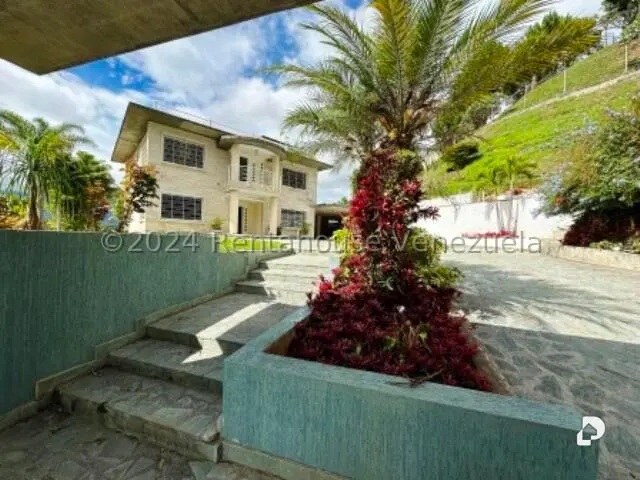 House in Los Naranjos (del Cafetal), Caracas – 4