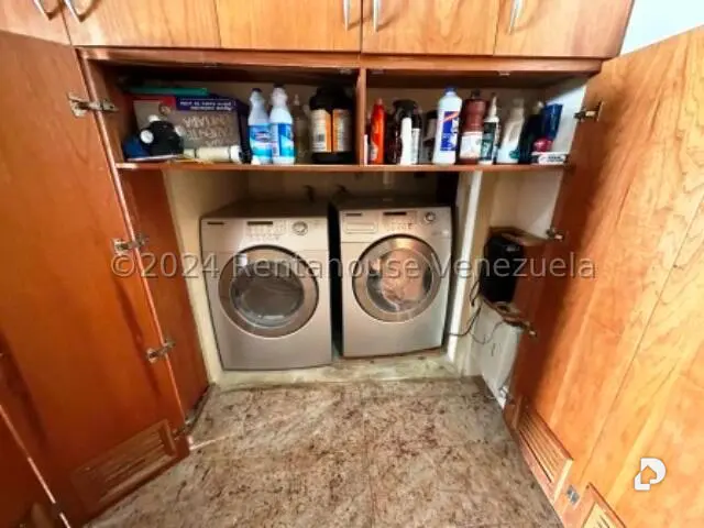 House in Los Naranjos (del Cafetal), Caracas – 30