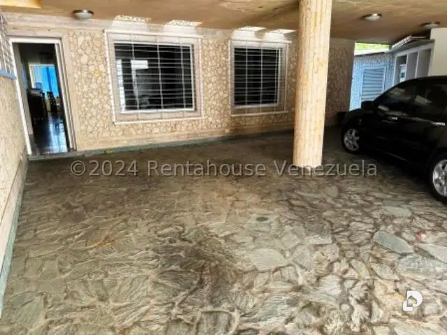 House in Los Naranjos (del Cafetal), Caracas – 18