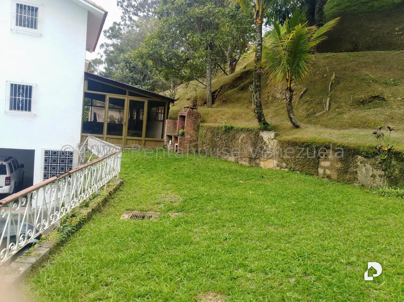 Casa en Oripoto, Caracas – 30