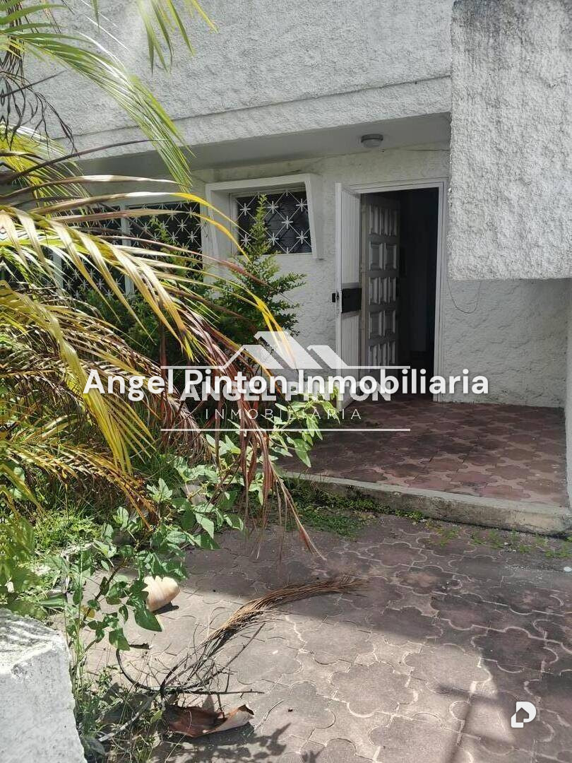 Casa en El Marquéz, Caracas – 3