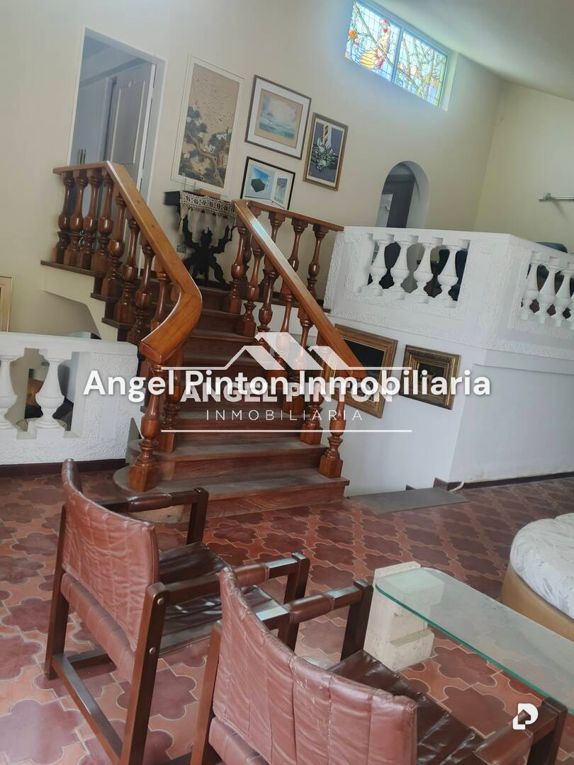 Casa en El Marquéz, Caracas – 11
