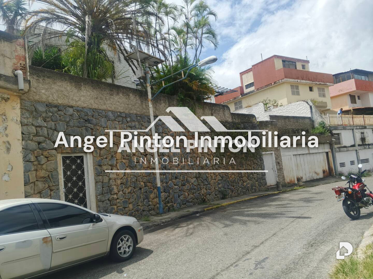 Casa en El Marquéz, Caracas – 1