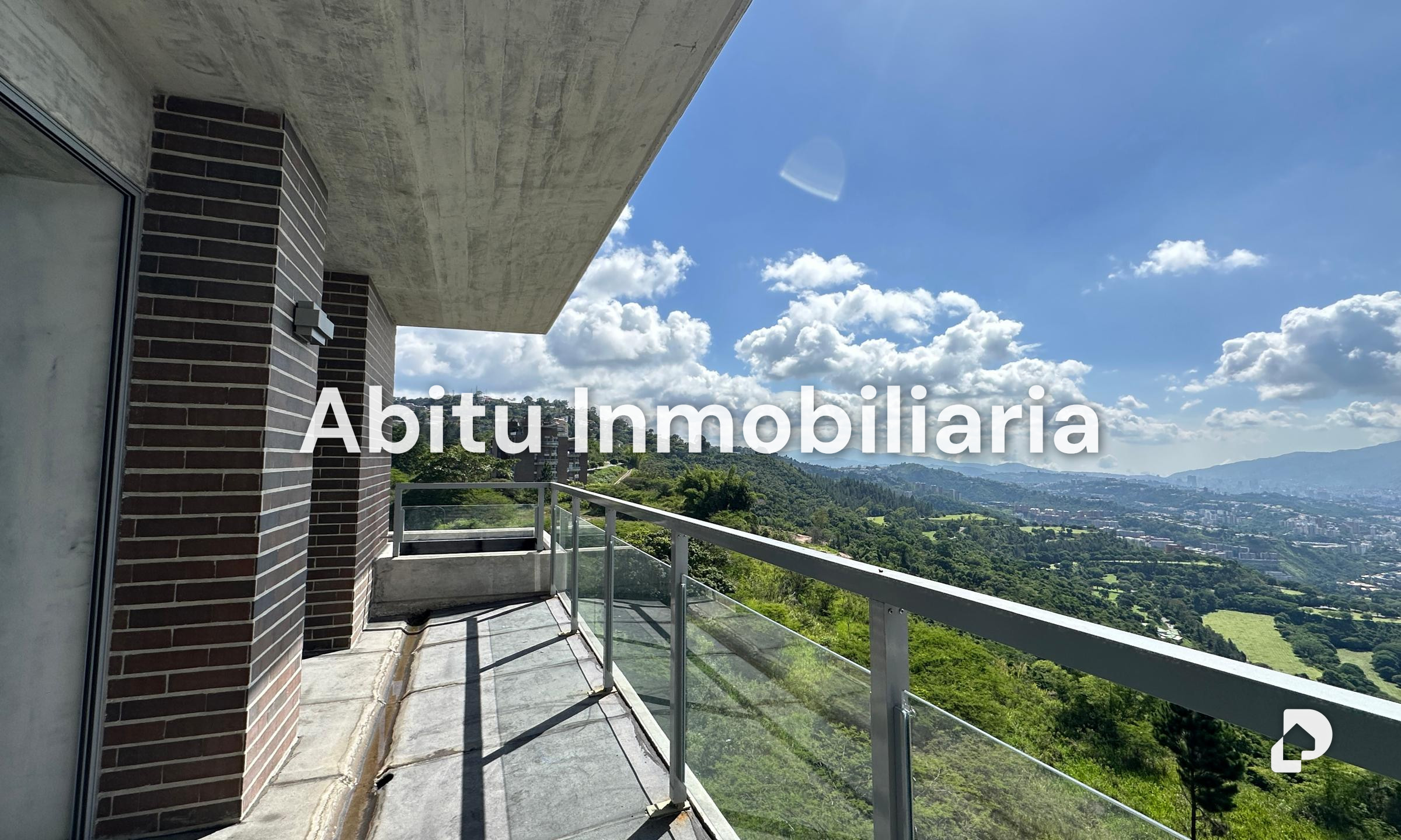 Apartamento en Alto Hatillo, Caracas – 1