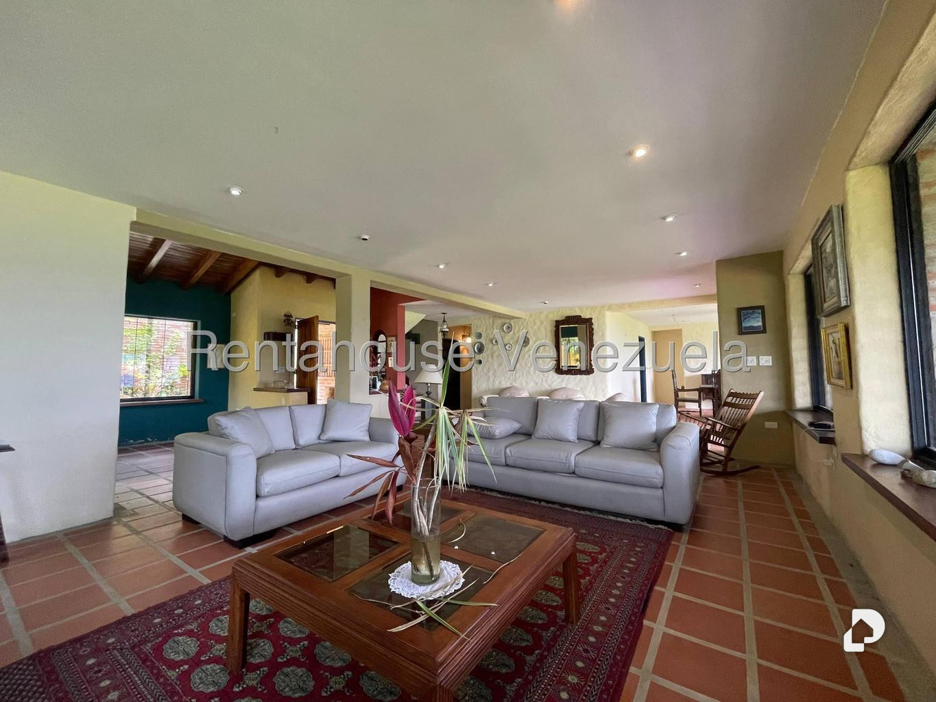 Casa en Los Guayabitos, Caracas – 10