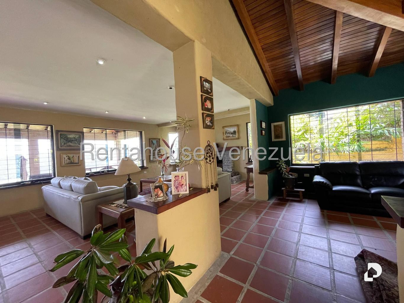 Casa en Los Guayabitos, Caracas – 6
