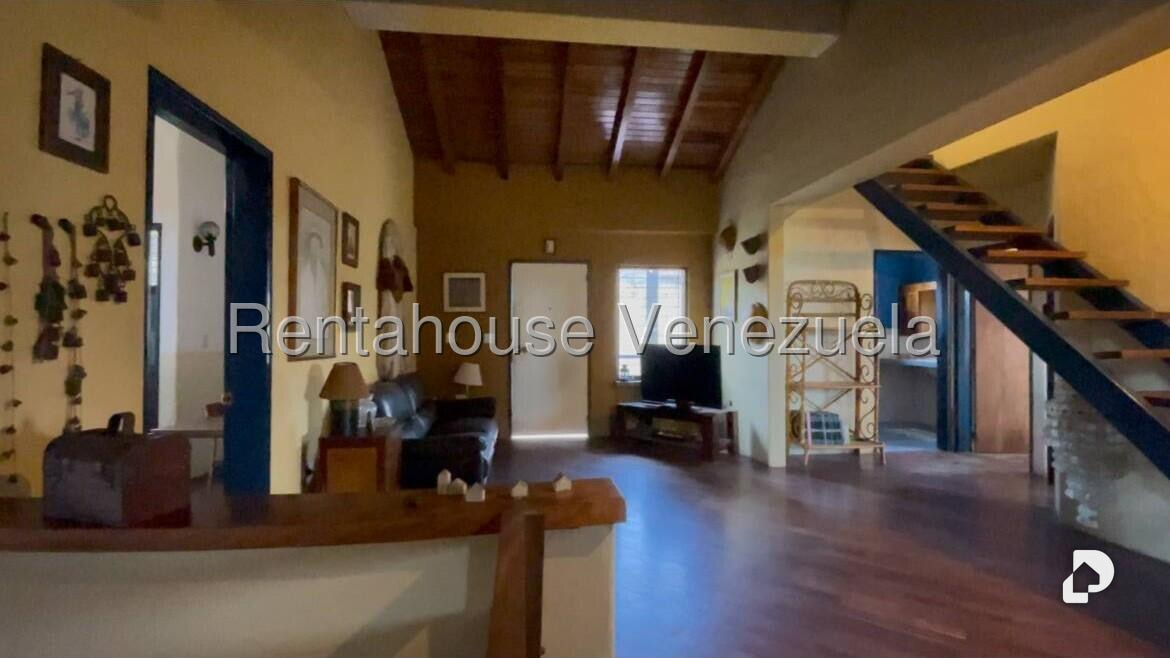 Casa en Los Guayabitos, Caracas – 27
