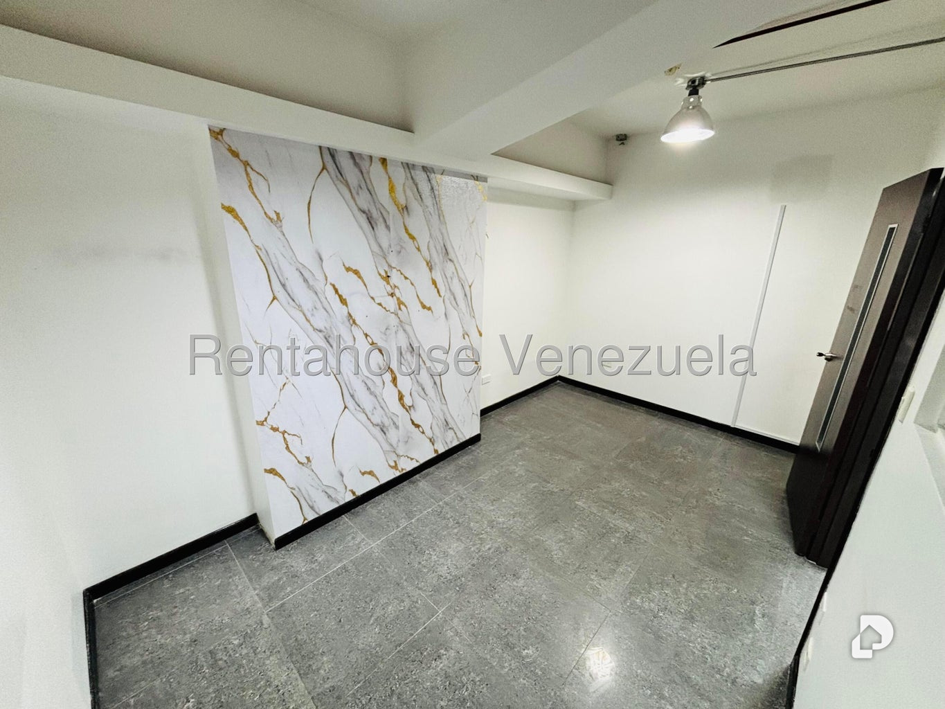 Oficina en Parroquia La Candelaria, Caracas – 7