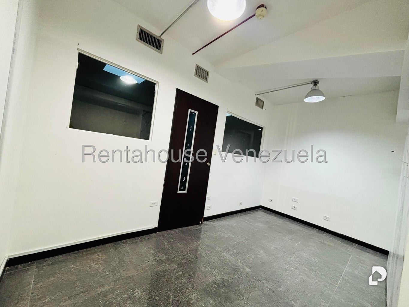 Oficina en Parroquia La Candelaria, Caracas – 8
