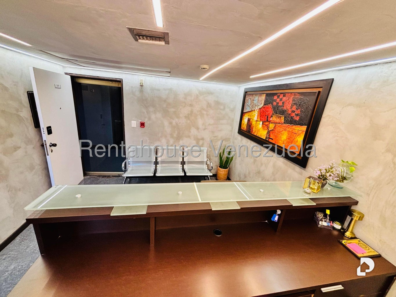 Oficina en Parroquia La Candelaria, Caracas – 2