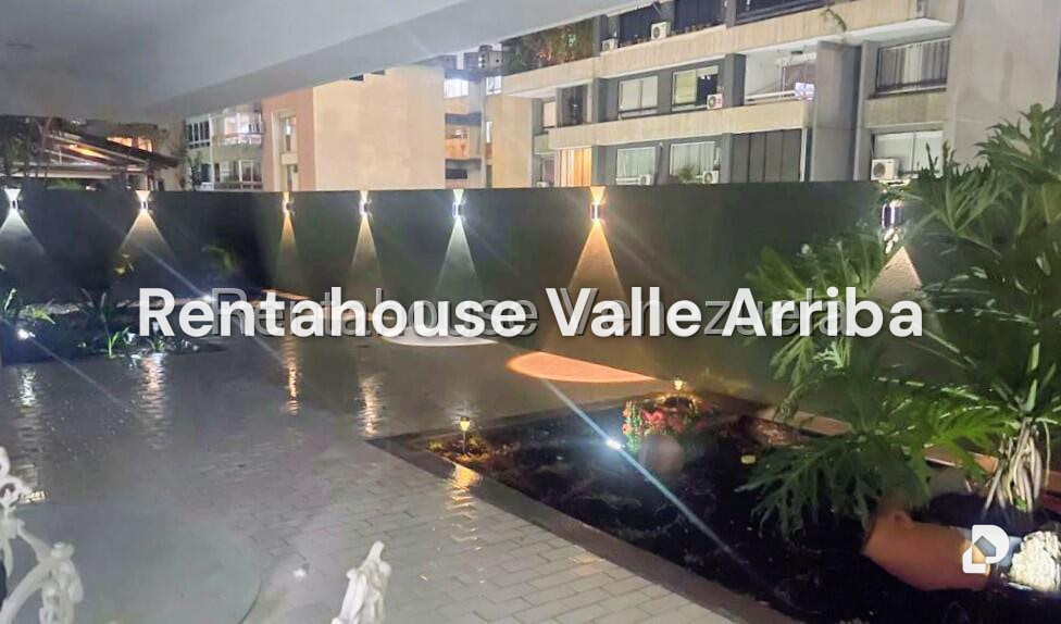 Apartment in Santa Fe Norte, Caracas – 30