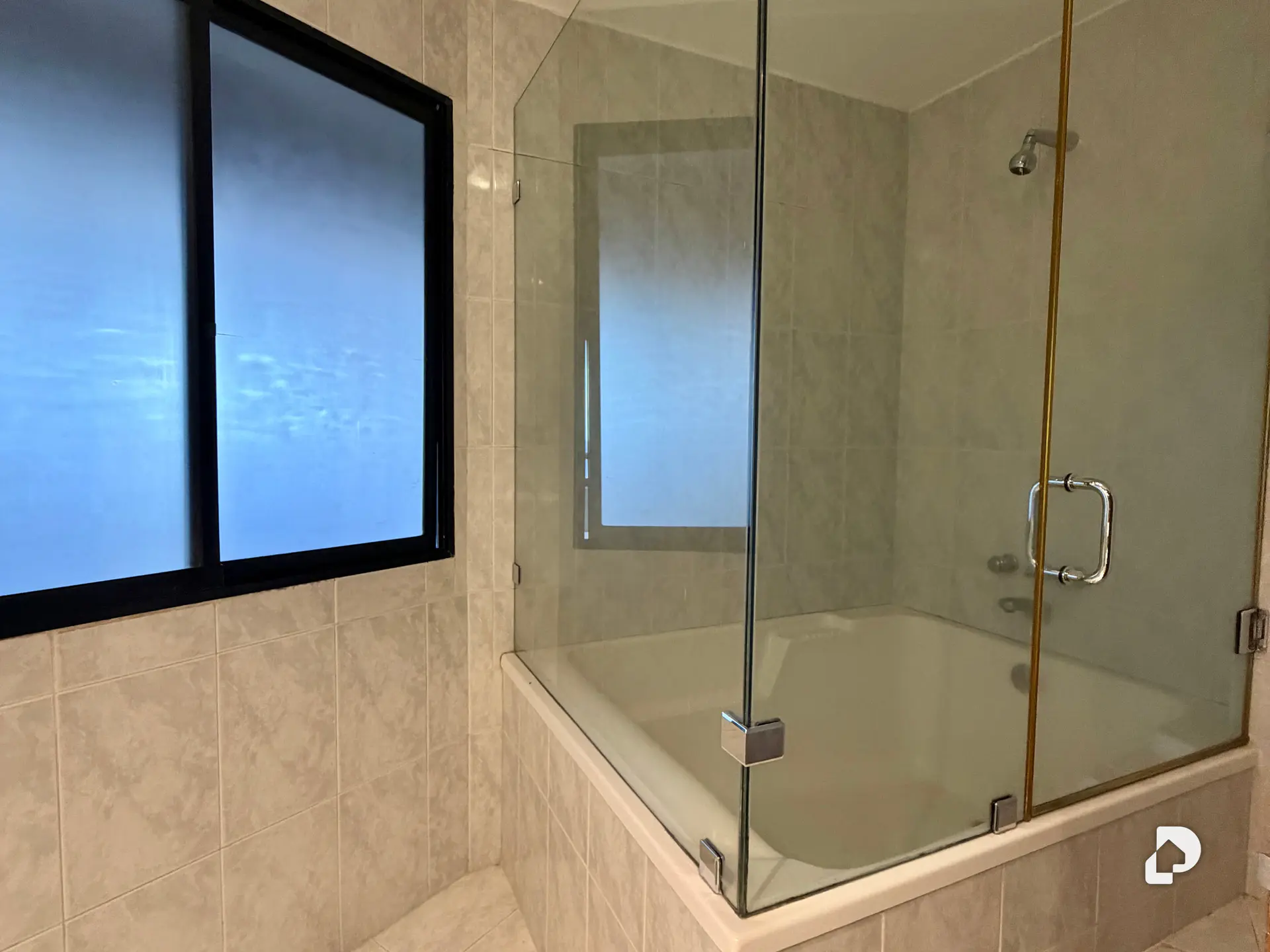 Apartamento en Urb. Miranda, Caracas – 26