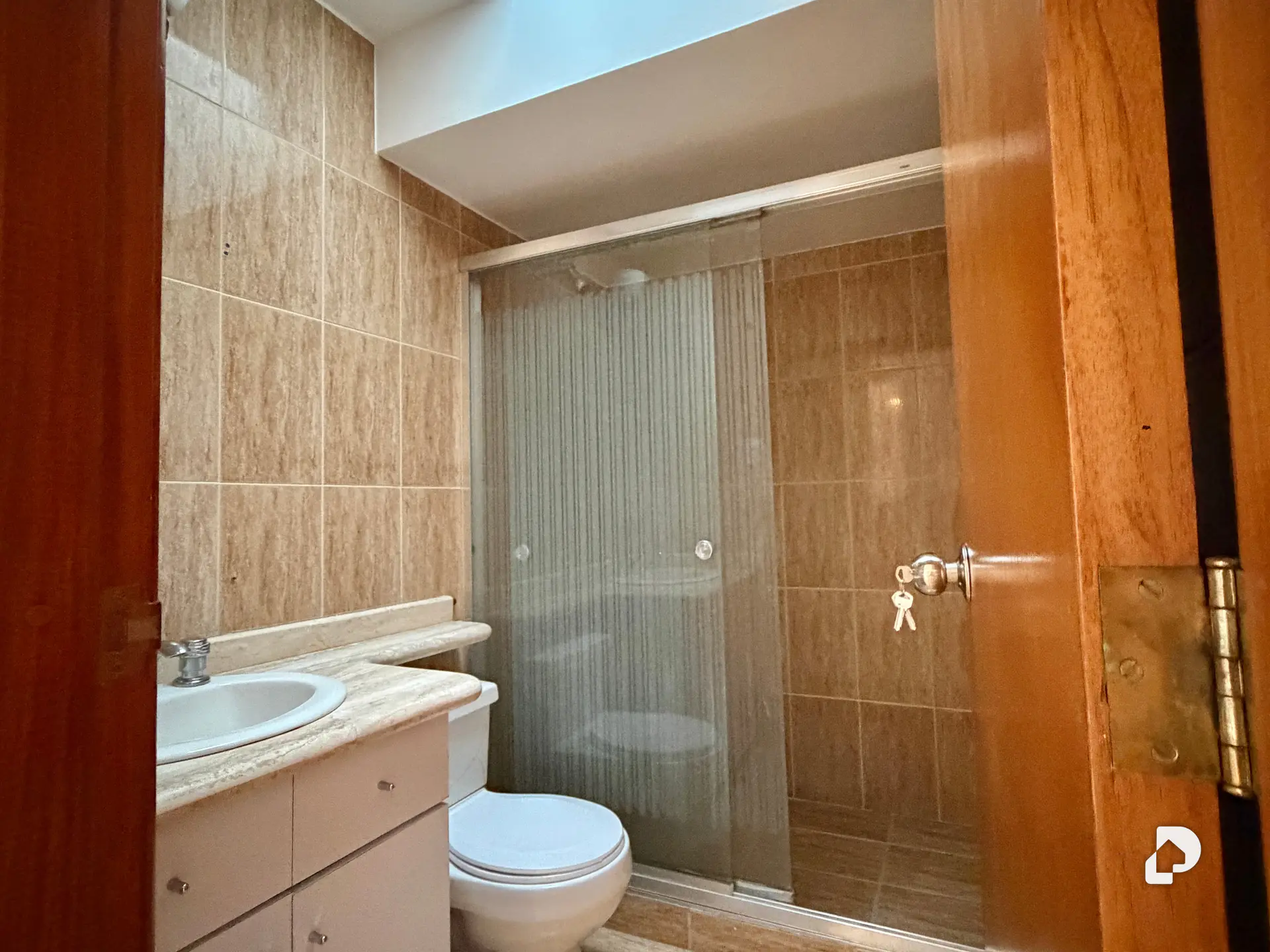 Apartamento en Urb. Miranda, Caracas – 23