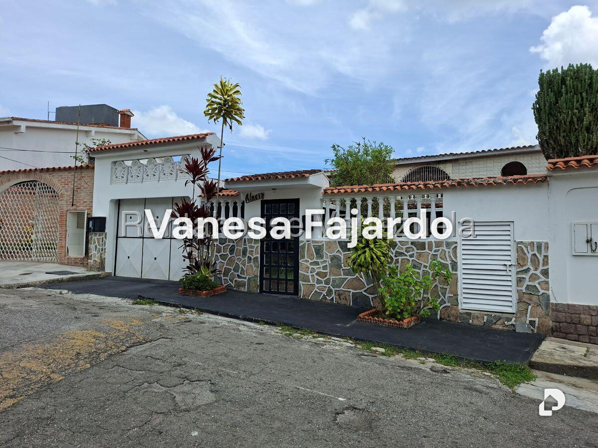 Casa en La Rosaleda, San Antonio de Los Altos