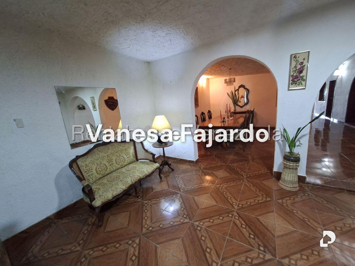 Casa en La Rosaleda, San Antonio de Los Altos