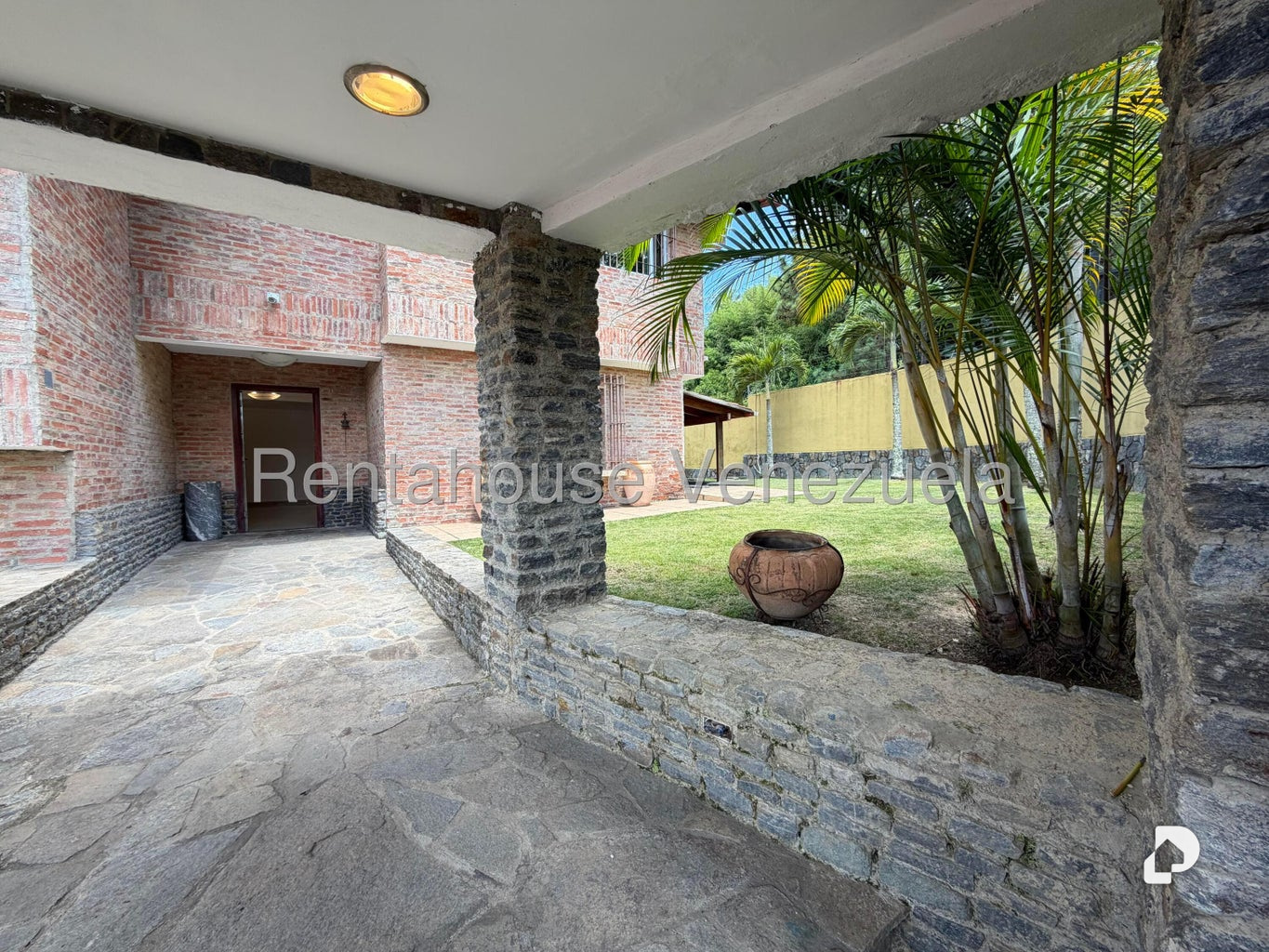 Casa en La Lagunita Country Club, Caracas – 7