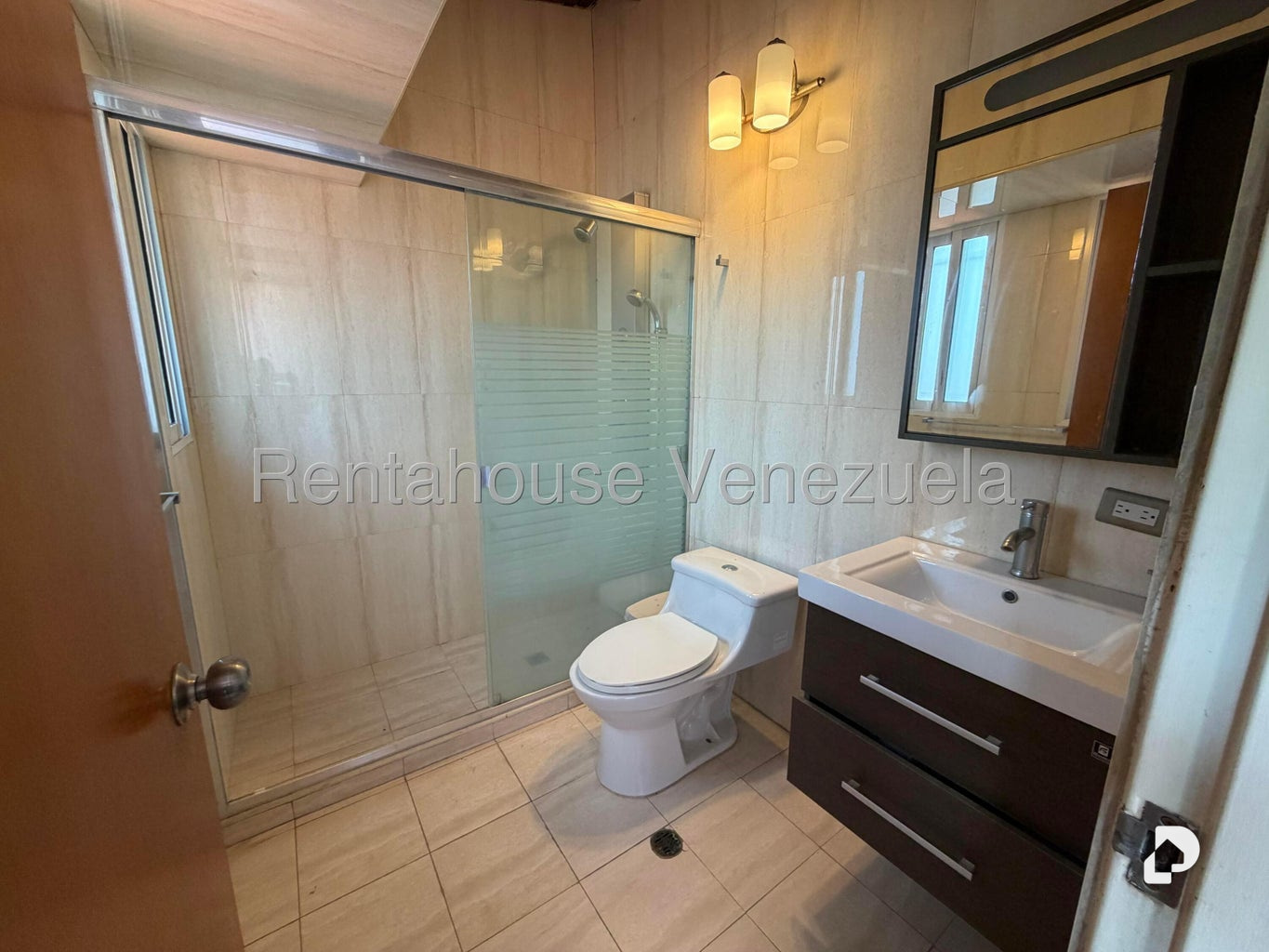 Casa en La Lagunita Country Club, Caracas – 48