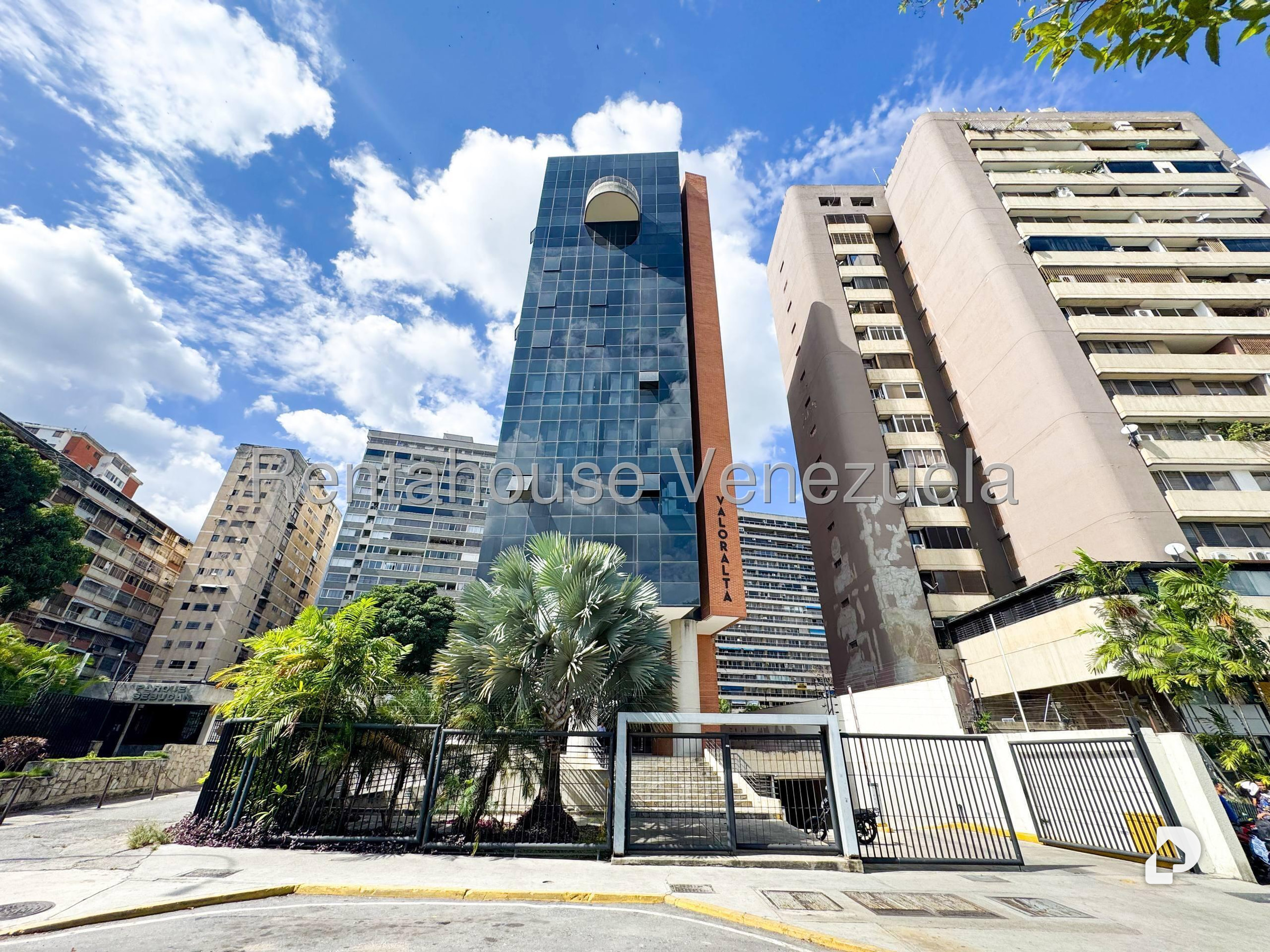 Oficina en Los Dos Caminos, Caracas – 33