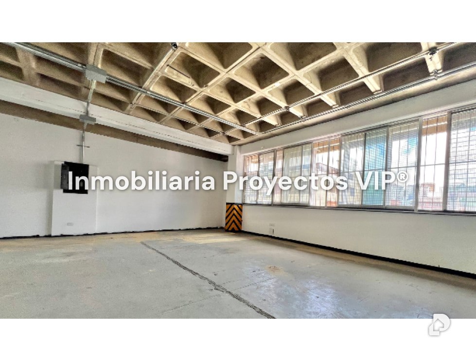 Edificio en La Urbina, Caracas – 8