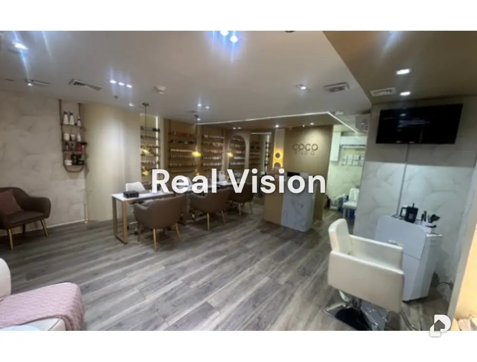 Local comercial en La Castellana, Caracas – 4