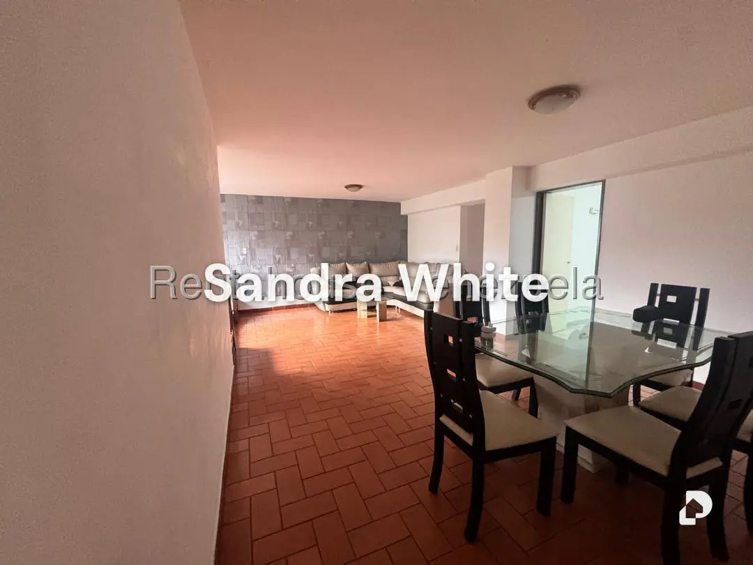 Apartamento en Santa Fe, Caracas – 2