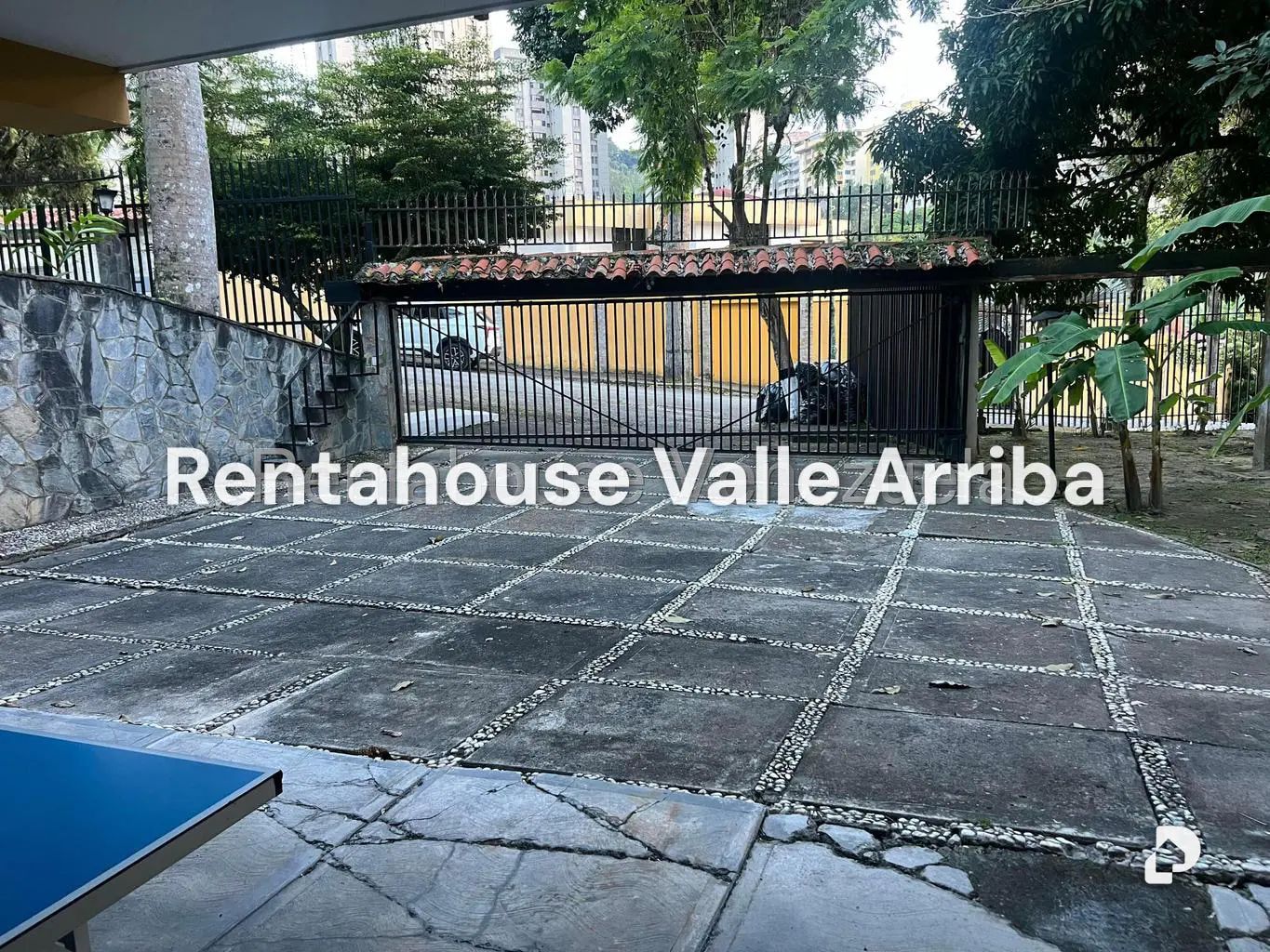 Casa en Los Geranios, Caracas – 11
