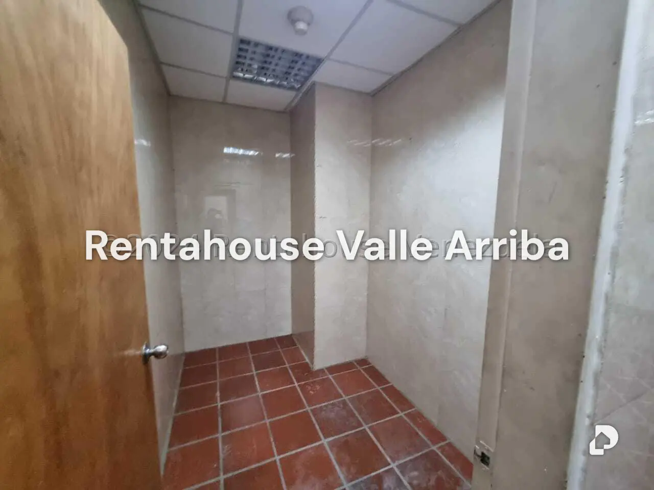 Local comercial en Catia, Caracas – 12