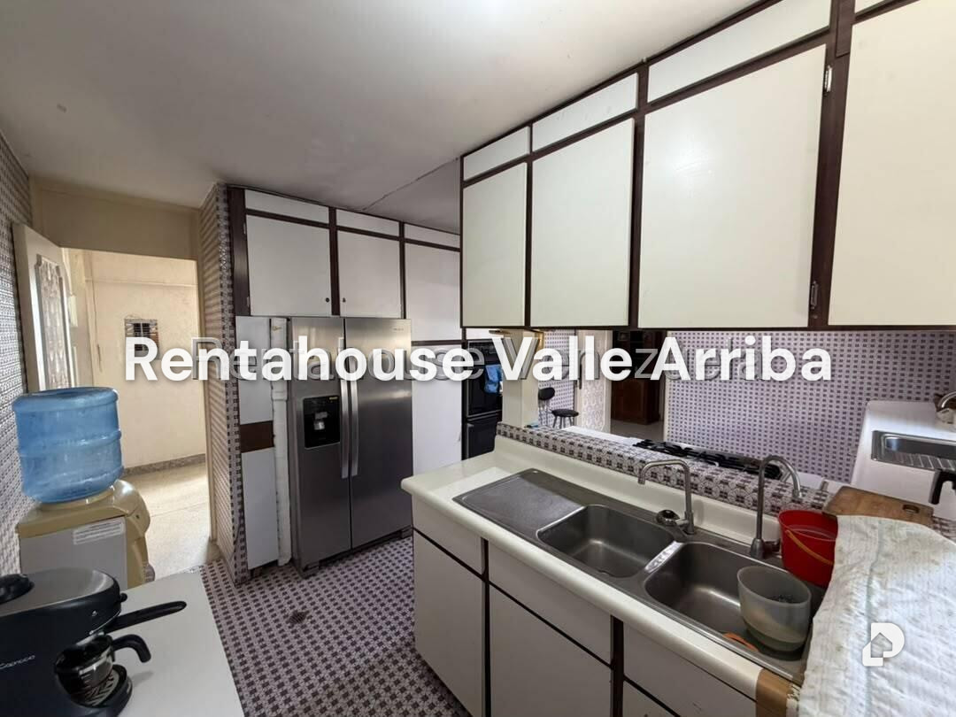 Apartamento en La Florida, Caracas – 17