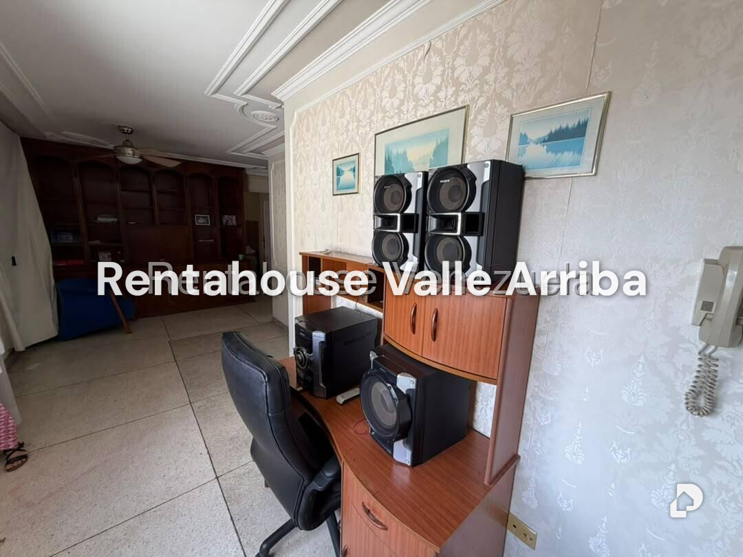 Apartamento en La Florida, Caracas – 13
