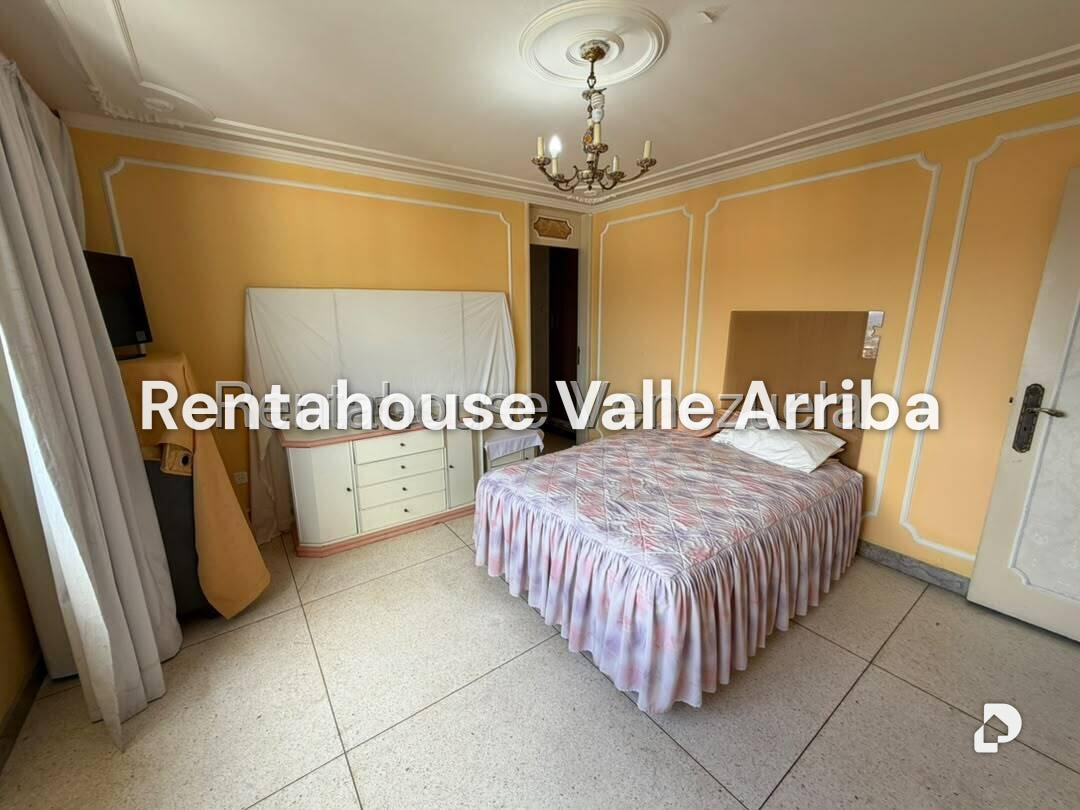Apartamento en La Florida, Caracas – 20