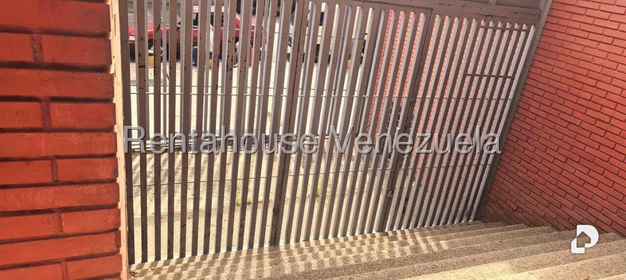 Local comercial en Catia, Caracas