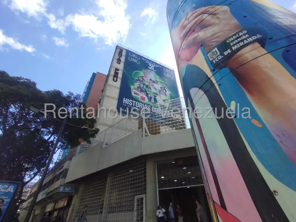 Oficina en Chacao, Caracas - 1