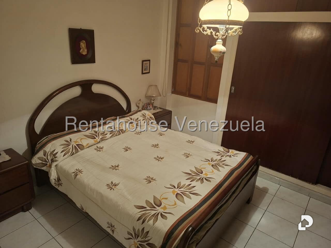 Apartment in Vista Alegre, Caracas – 19