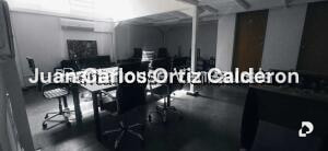 Local comercial en Boleíta Norte, Caracas – 24