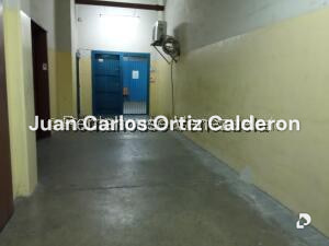 Local comercial en Boleíta Norte, Caracas – 12