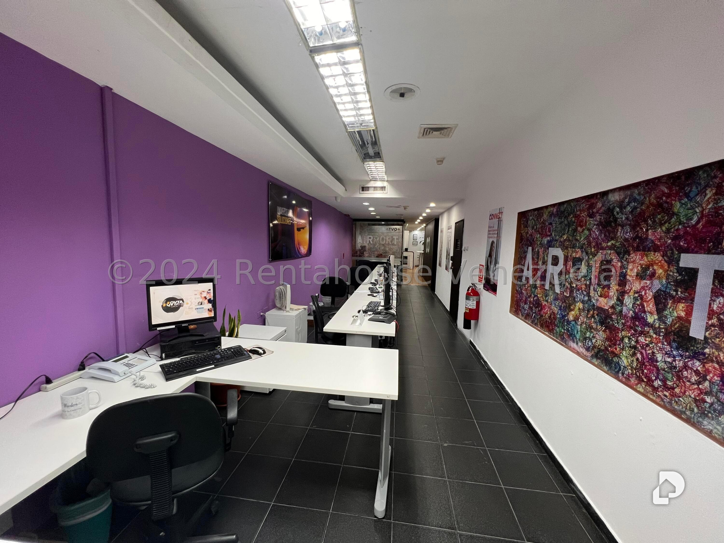 Oficina en La Castellana, Caracas – 13