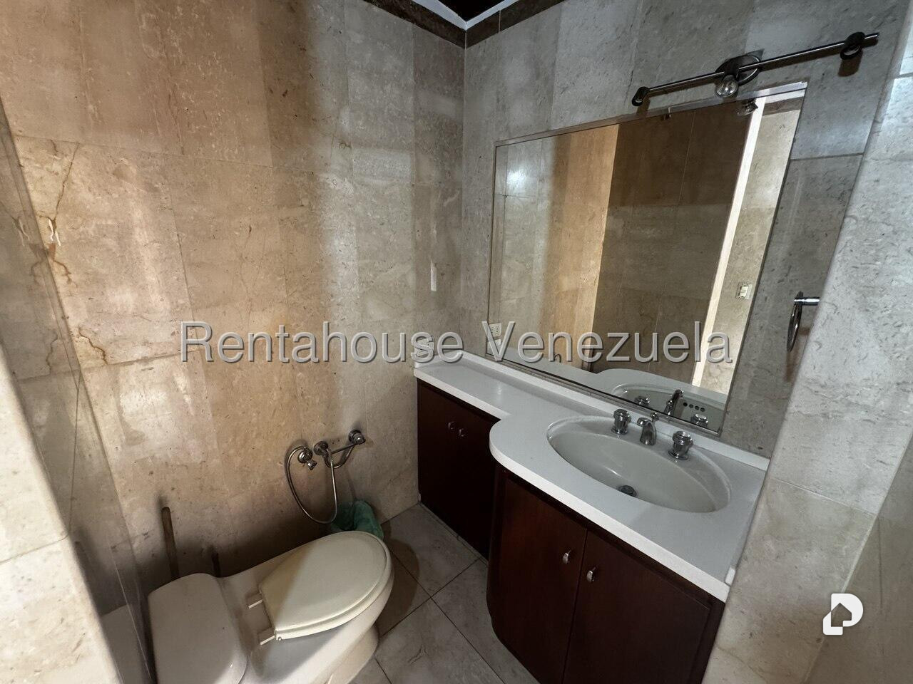 Apartamento en Campo Alegre, Caracas – 19