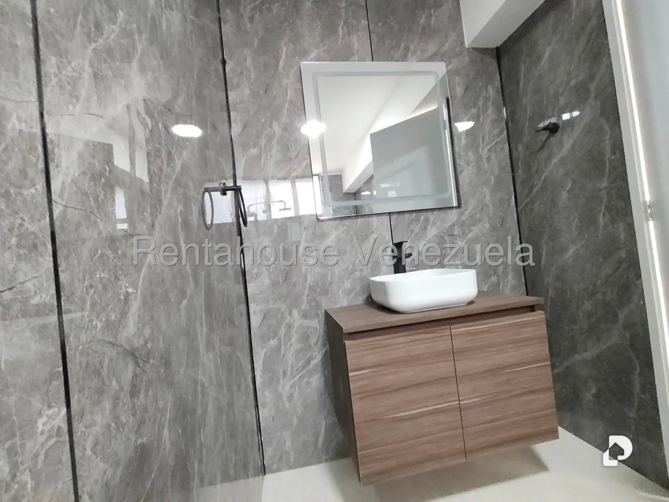 Apartamento en Santa Fe Sur, Caracas