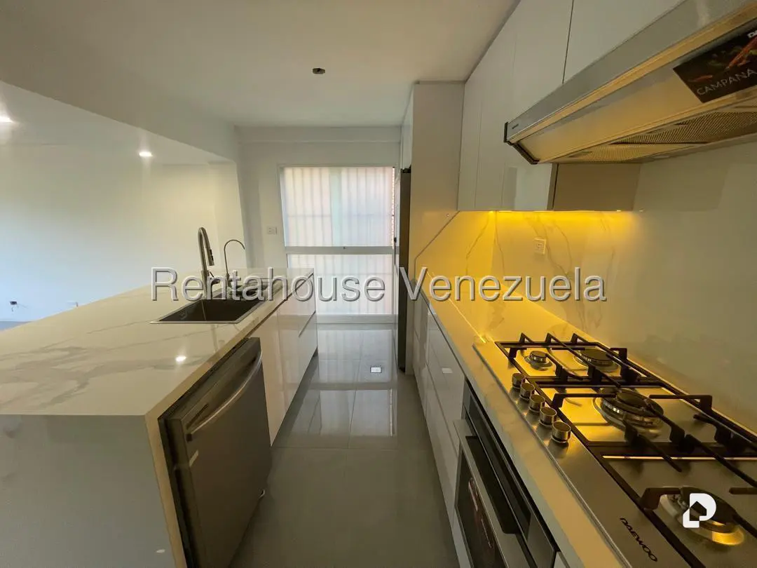 Apartamento en La Boyera, Caracas – 8
