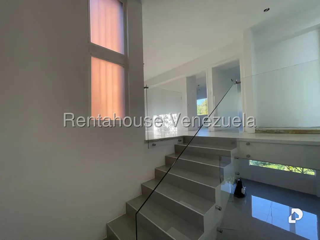 Apartamento en La Boyera, Caracas – 18