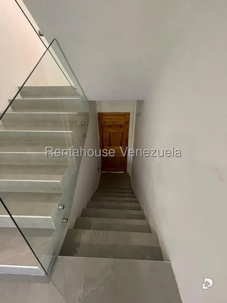 Apartamento en La Boyera, Caracas – 2